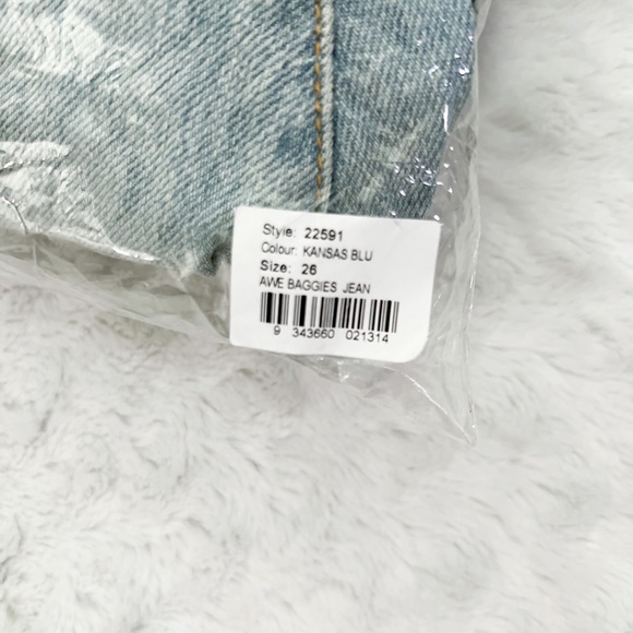 NWOT- ONE TEASPOON High Waist Awesome Baggies Jeans - Picture 6 of 16